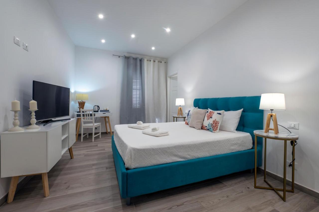 Domus Federiciana Hotel กัสเตลลัมมาเร เดล โกลโฟ ภายนอก รูปภาพ