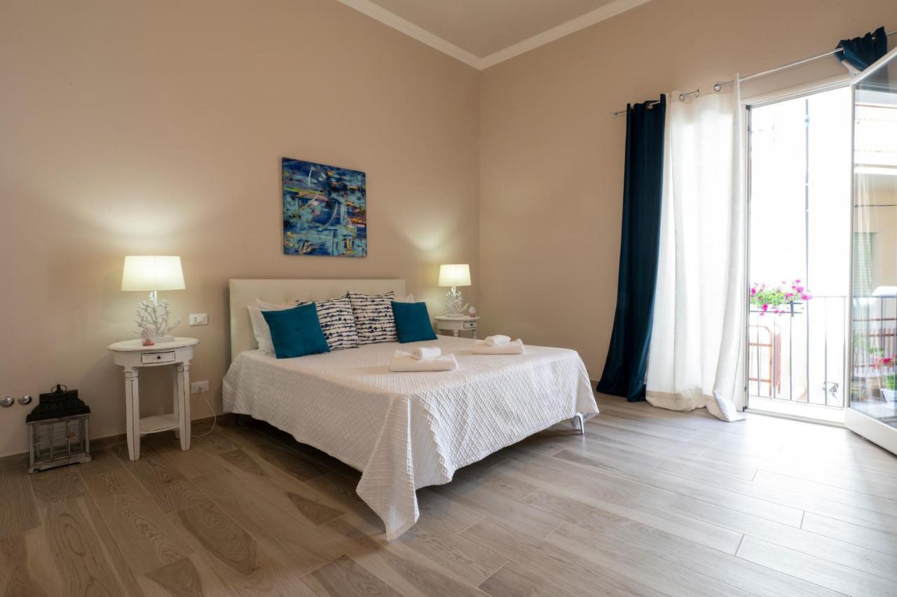 Domus Federiciana Hotel กัสเตลลัมมาเร เดล โกลโฟ ภายนอก รูปภาพ